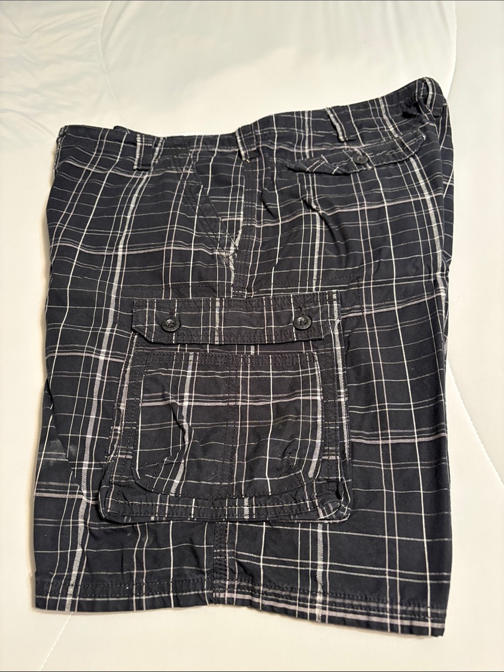 Lee Men's Black Plaid Cargo Shorts with Flap Pocket